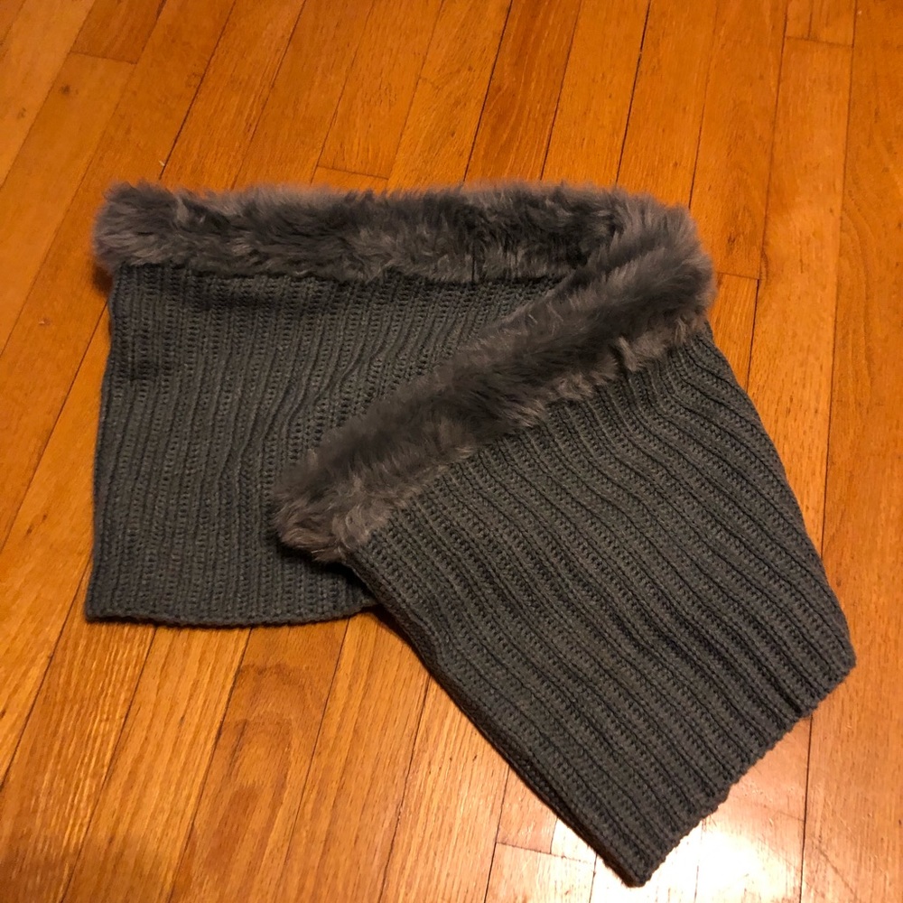 Infinity scarf 5/$25